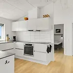Carit - 450m From The Sea By Interhome 펜션 루켄