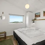 펜션 Carit - 450m From The Sea By Interhome