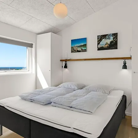 Carit - 450m From The Sea By Interhome